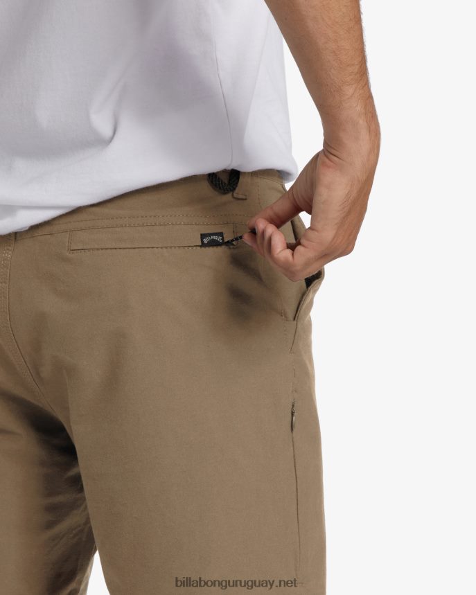 a/div surftrek plus pantalones cortos orgánicos con cintura elástica 19\'\' hombres nuez DR6844235 Billabong