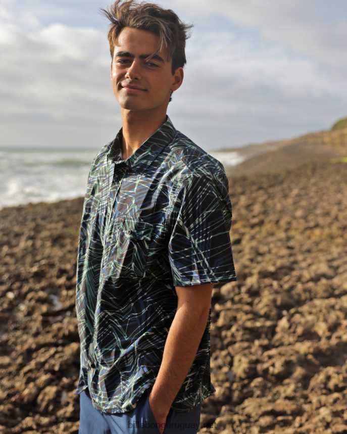 camisa de manga corta a/div surftrek perf hombres espacio azul DR6844484 Billabong