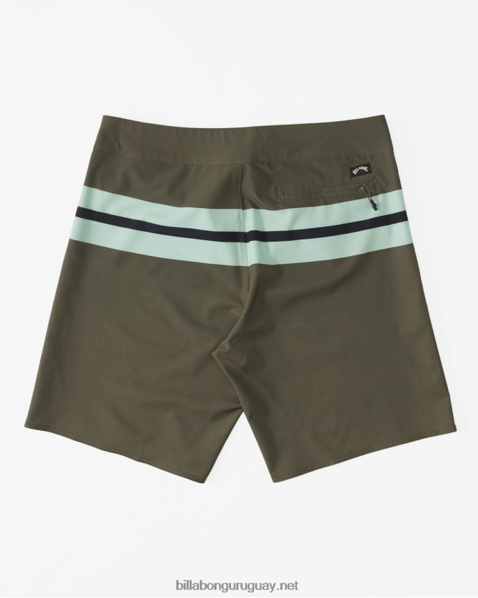 shorts de playa Momentum Airlite Performance 19\'\' hombres militar DR6844216 Billabong