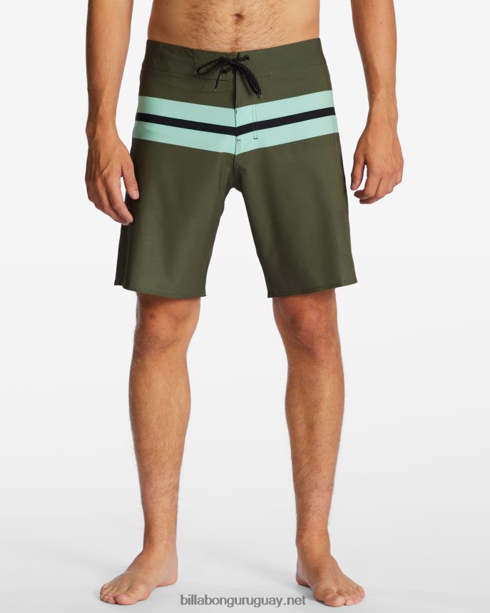 shorts de playa Momentum Airlite Performance 19\'\' hombres militar DR6844216 Billabong