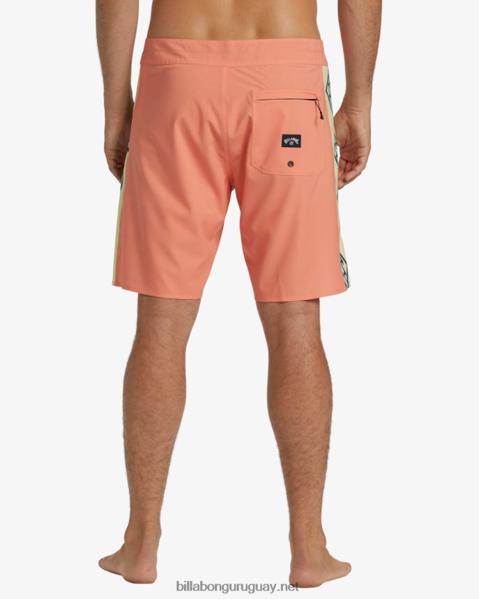 shorts de playa d bah airlite performance 19\'\' hombres melón neón DR684418 Billabong