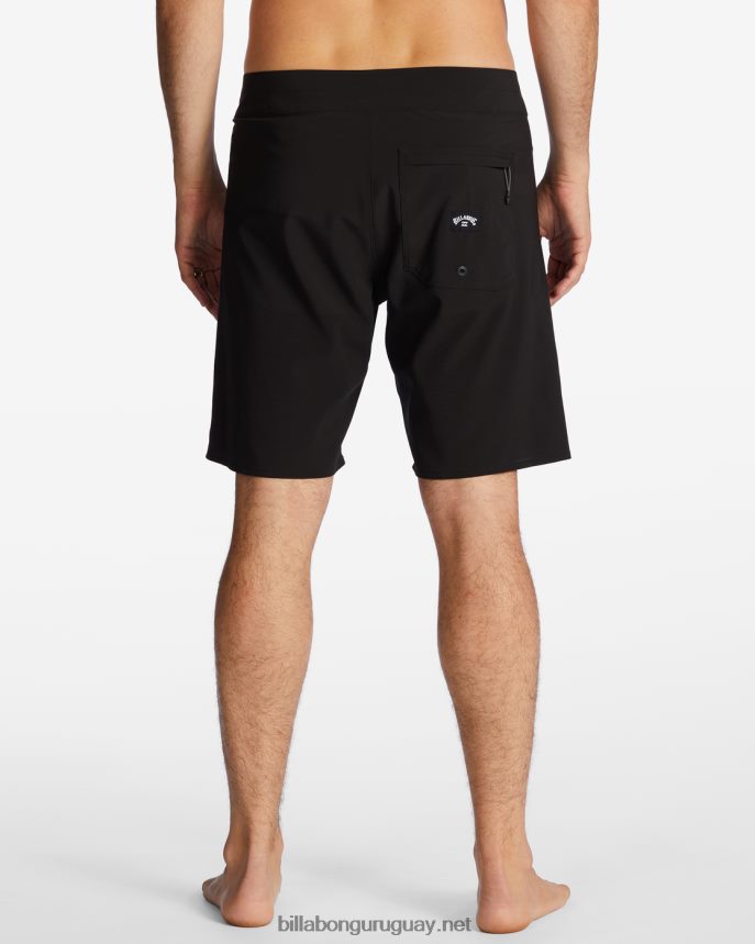 shorts de playa de 19\'\' para todo el día airlite performance hombres negro DR684490 Billabong