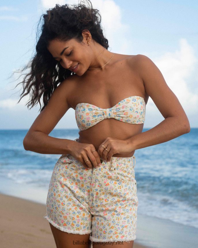 ¿Qué tal esos pantalones cortos de mezclilla mujer sorbete DR68442294 Billabong